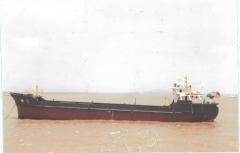 2001年 930T工程船(运泥)